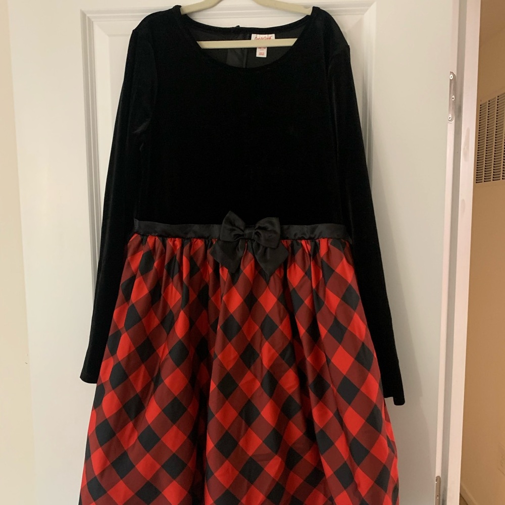 Girls Cat and Jack dress size 18